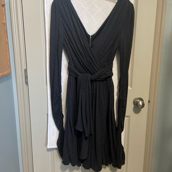 DOLCE & GABBANNA | Wool Blend Grey Wrap
Dress - Picture 1 of 11